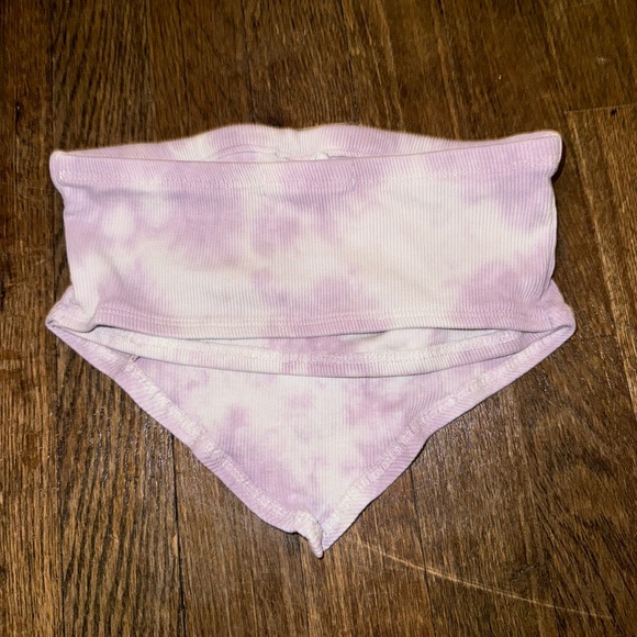 purple and white tie dye tube top!🤍💜
perfect for summer! - Picture 2 of 3
